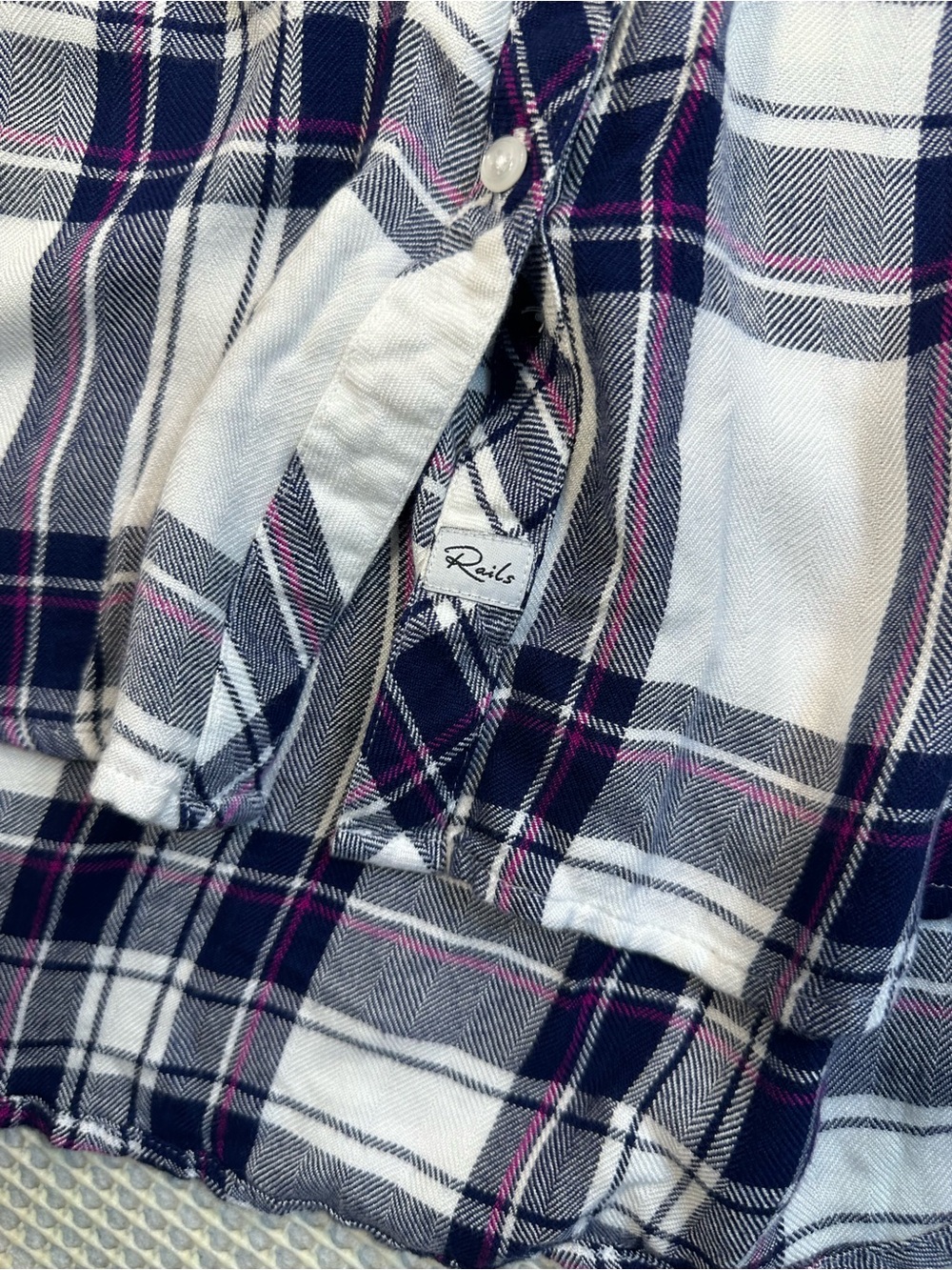 Rails Hunter Plaid Flannel Shirt White Navy Orchid XS - Picture 7 of 8